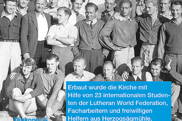 Erbaut wurde die Kirche mit Hilfe von 23 internationalen Studenten der Lutheran World Federation, Facharbeitern und freiwilligen Helfern aus Herzogsägmühle